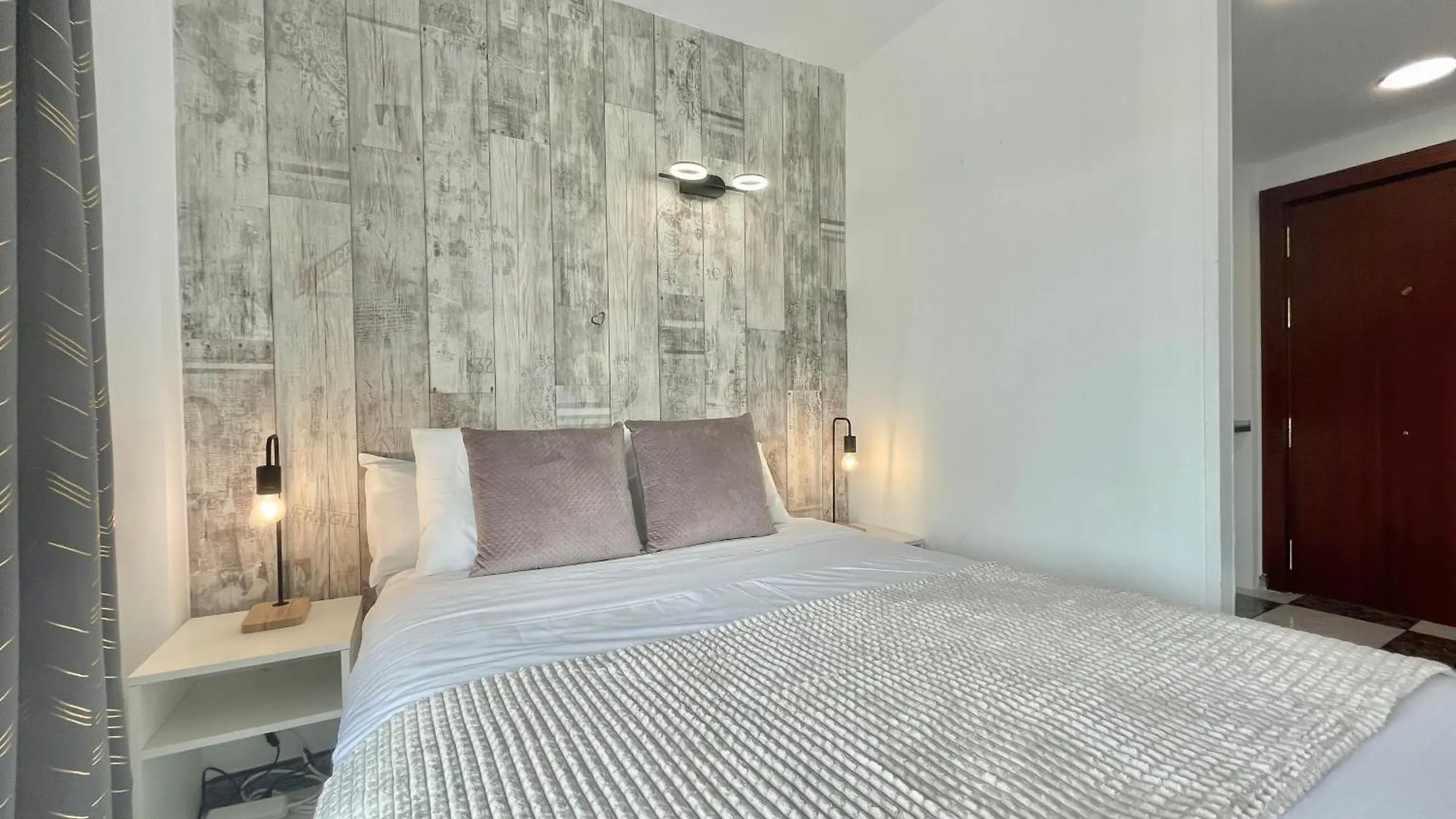 Lafrenchtouch - Coqueto Estudio Terraza Con Vistas Torremolinos